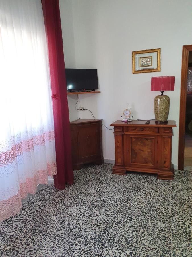 Appartamento A Telti Con Giardino Privato E Posto Auto Ngoại thất bức ảnh